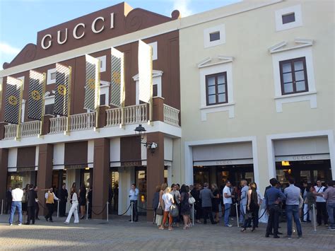 gucci outlet italy florence|gucci outlet in rome italy.